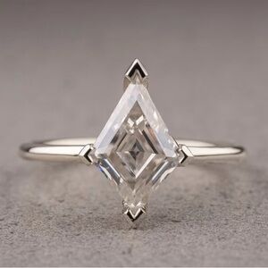 925 Sterling Silver Ring With 2.5 CT Kite Cut Moissanite